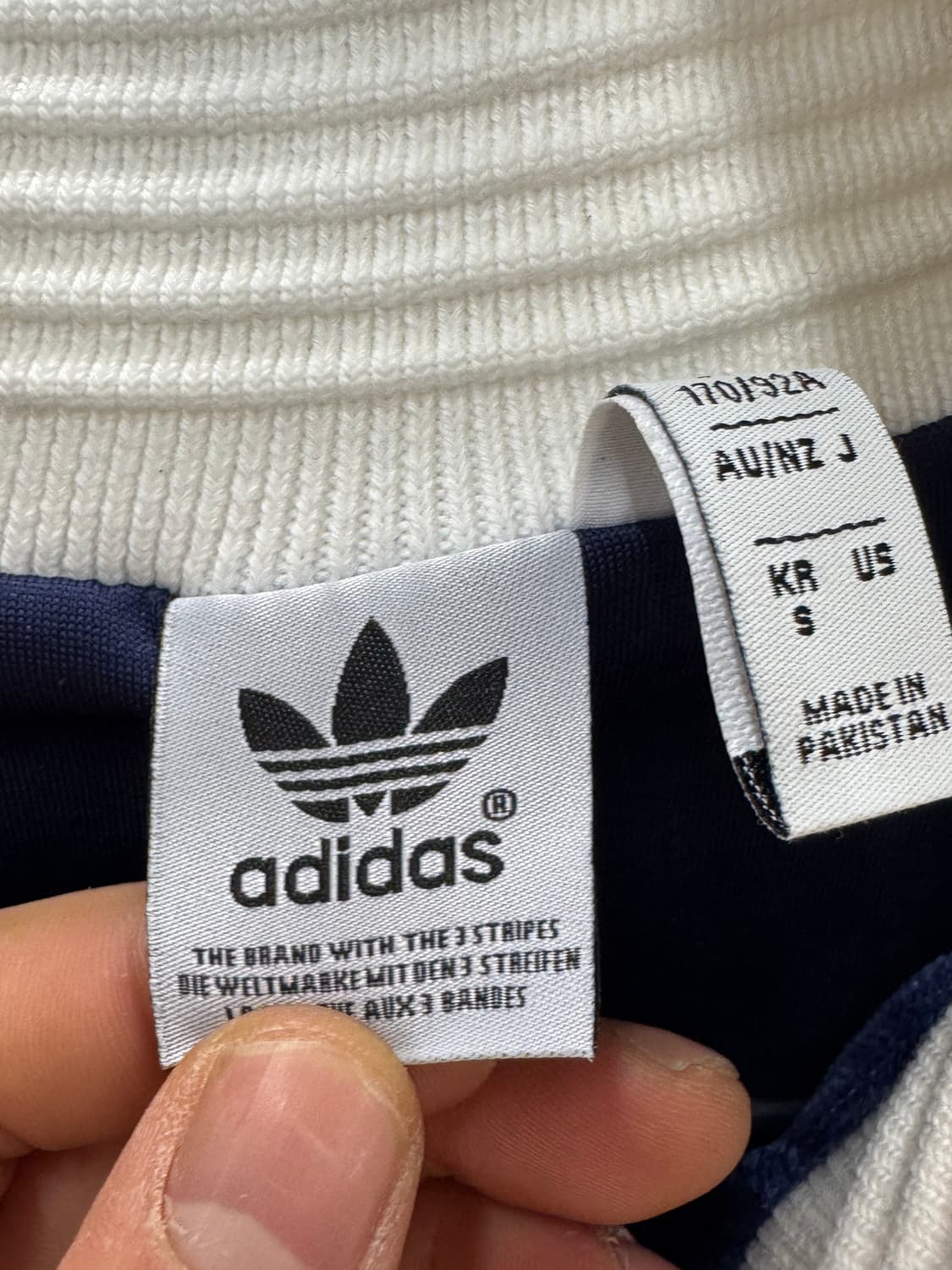 아디다스 벨벳 코듀로이 트랙탑 네이비 S 상품이미지5