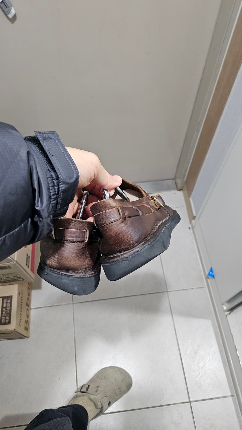 오로라슈즈판매 /  265 상품이미지4