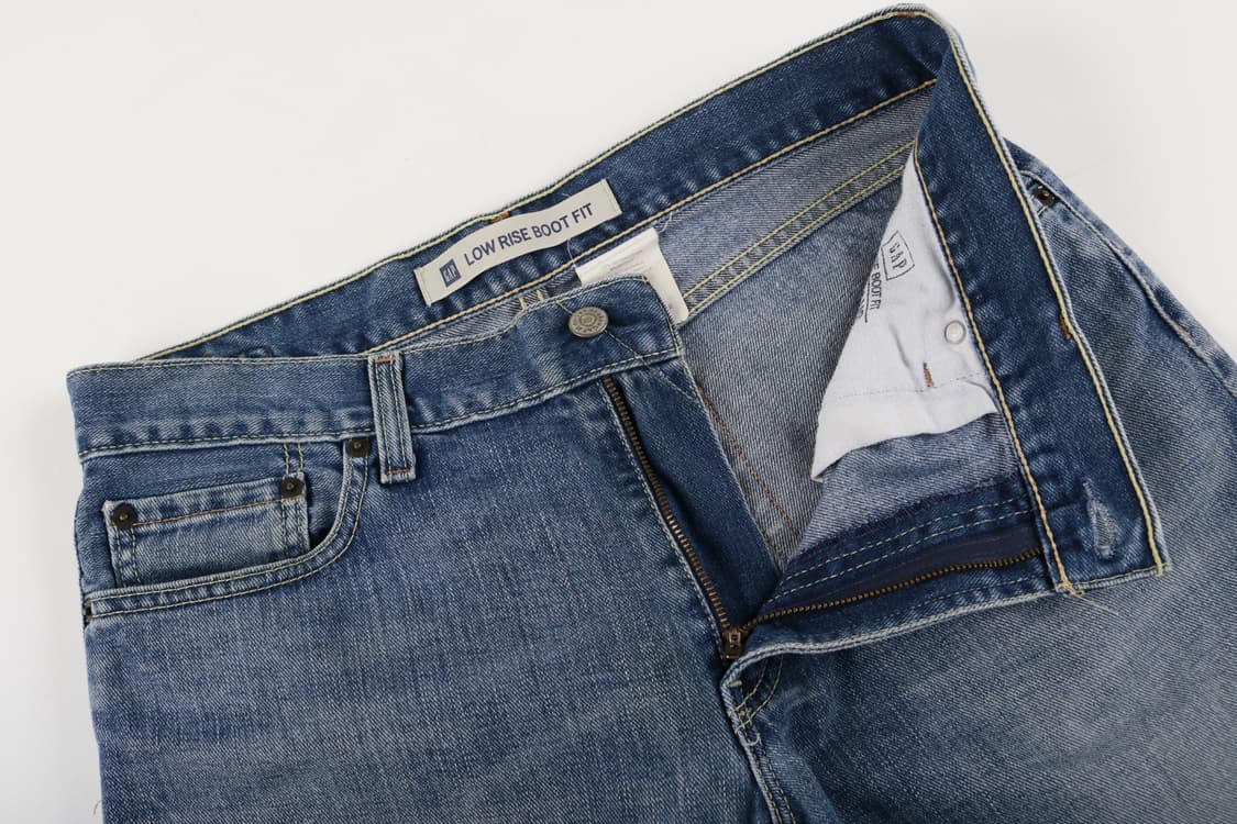 [32인치] 00's 갭 로우 라이즈 부츠컷 데님팬츠 상품이미지2