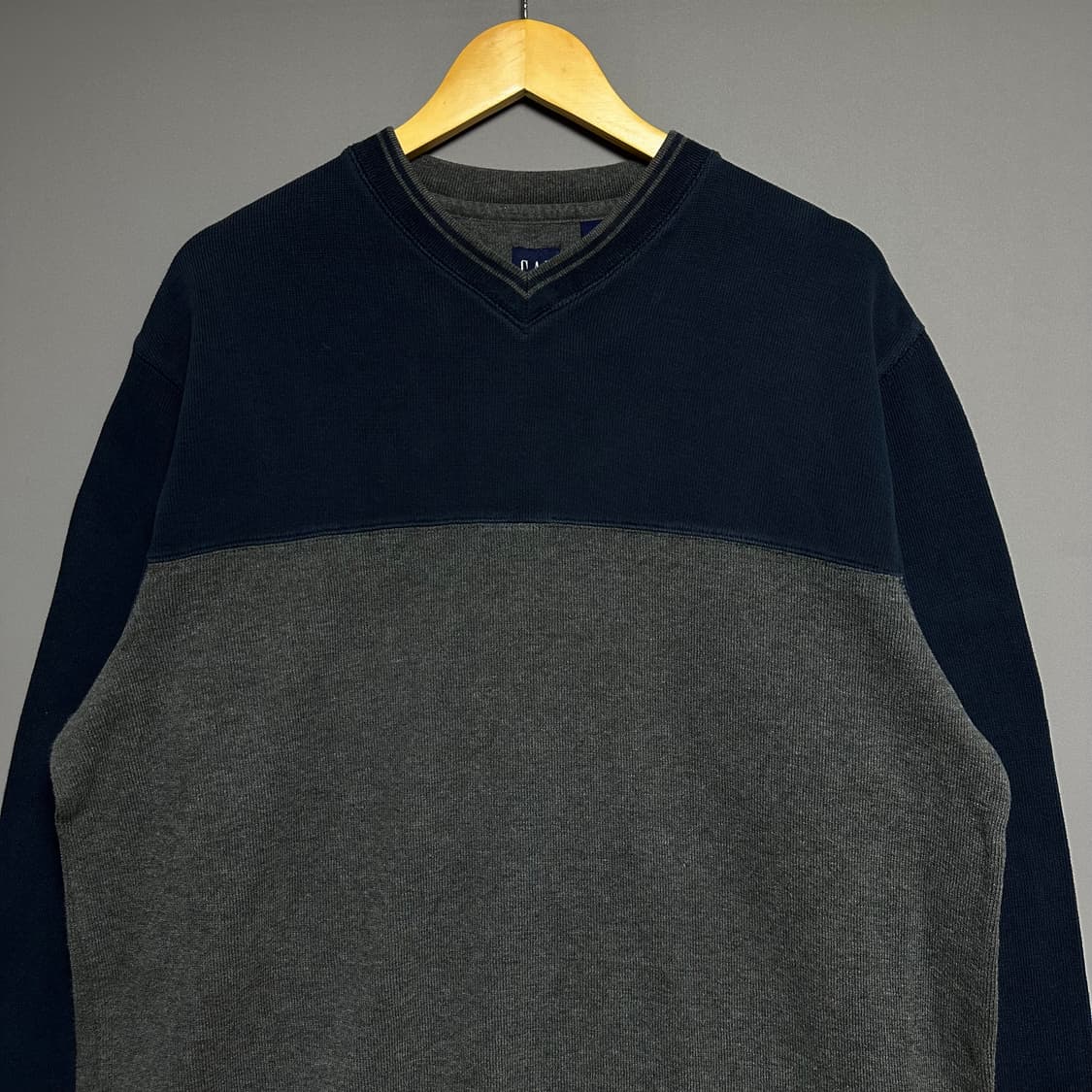 [XL]갭 브이넥 맨투맨 상품이미지2