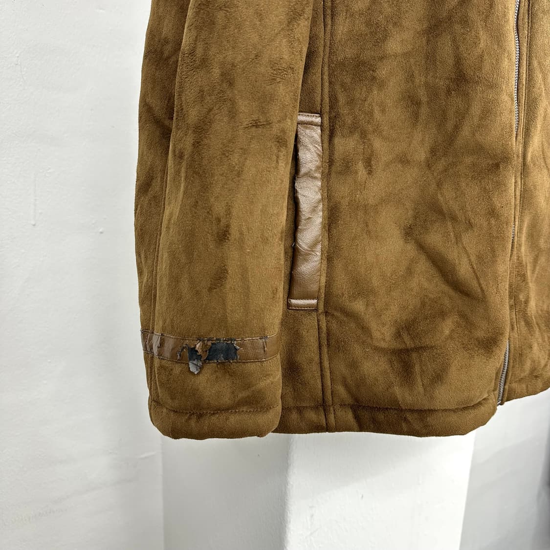 Brown khaki suede fur jacket 상품이미지5