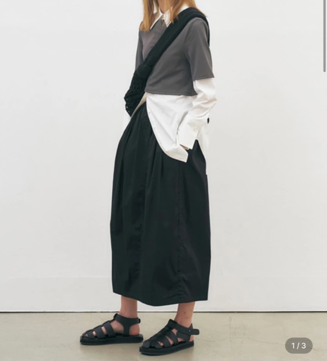 MAISONMARAIS 메종마레 블랙 셔링 스커트 상품이미지2