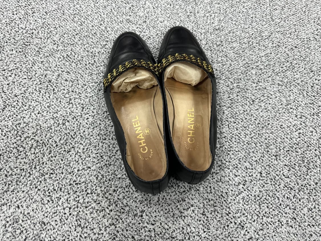 샤넬 램스킨 금장체인 로퍼 상품이미지3