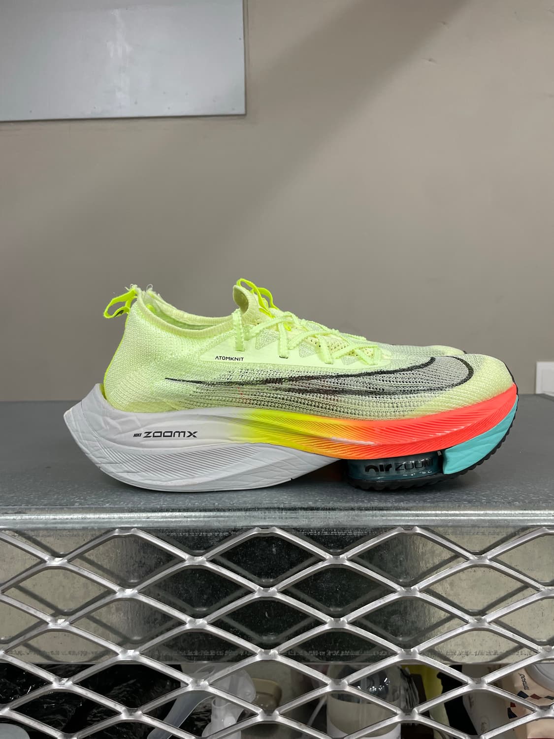 나이키 에어 줌 알파플라이 넥스트 275 상품이미지4