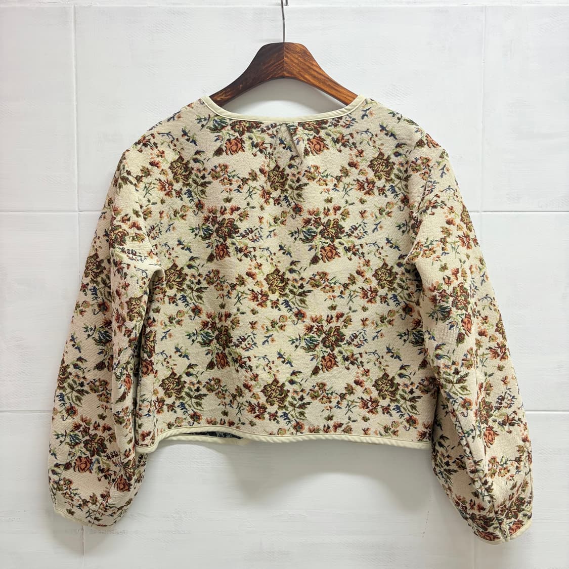 LOWRYS FARM 로리즈팜 자카드 벌룬 자켓  상품이미지5