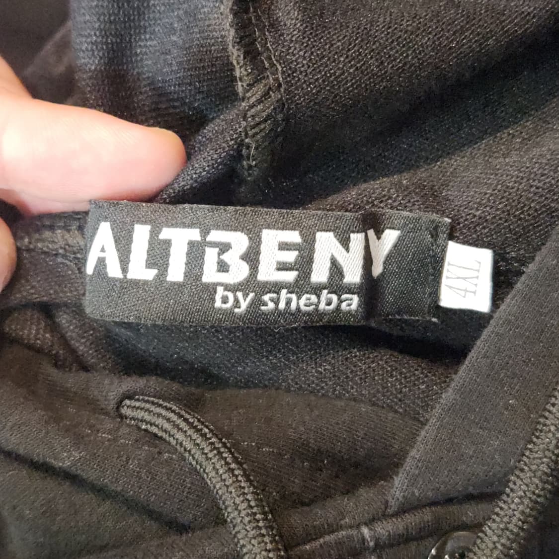 ALTBENY 에스닉 자수 블랙 후드티 (4XL) 상품이미지2