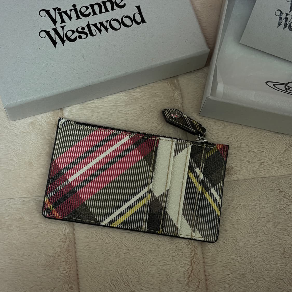 비비안웨스트우드 체크 지갑 상품이미지2