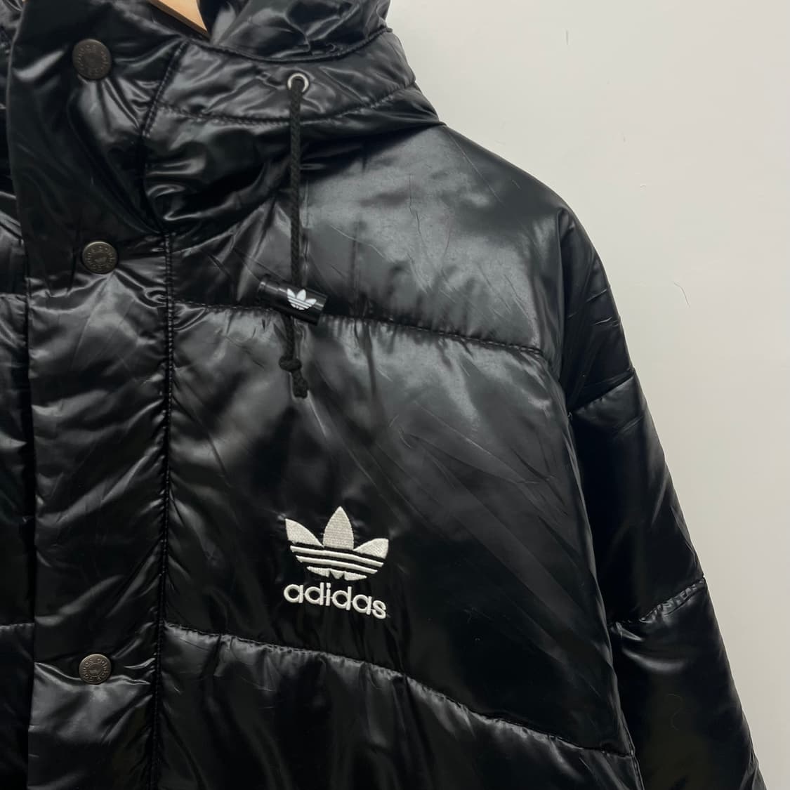 아디다스 롱패딩 유광블랙 남XL 상품이미지2