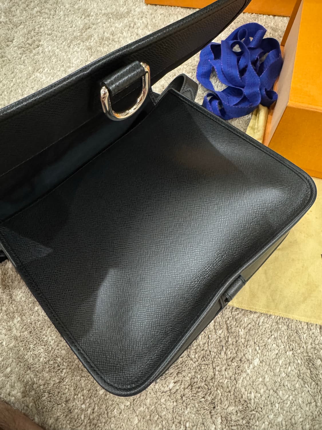 정품 루이비통 가방 크로스백 상품이미지7