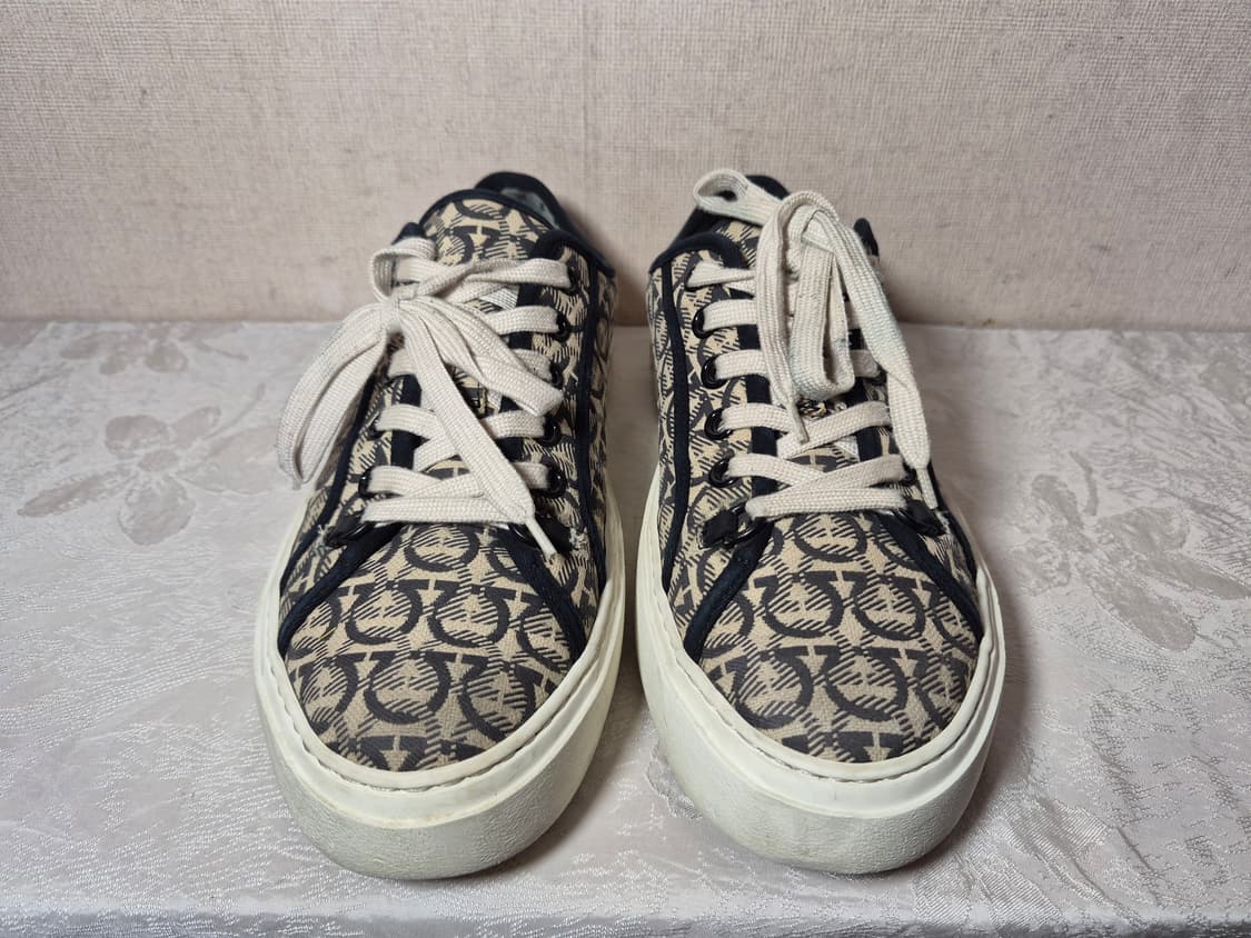 살바로토 페라가모 8 (260) 상품이미지1