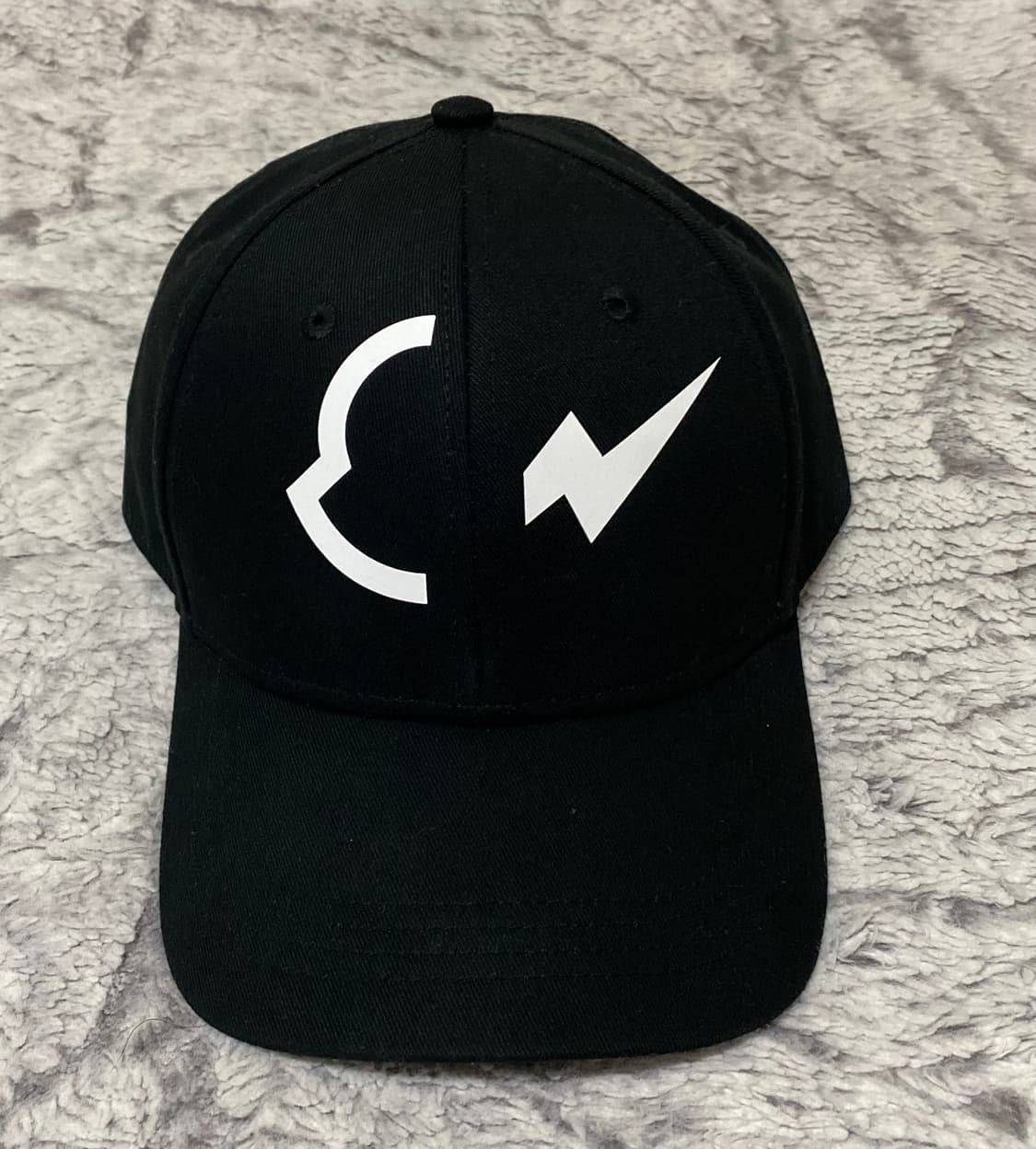 [OS] 몽클레어 X 프라그먼트 캡 블랙 상품이미지1