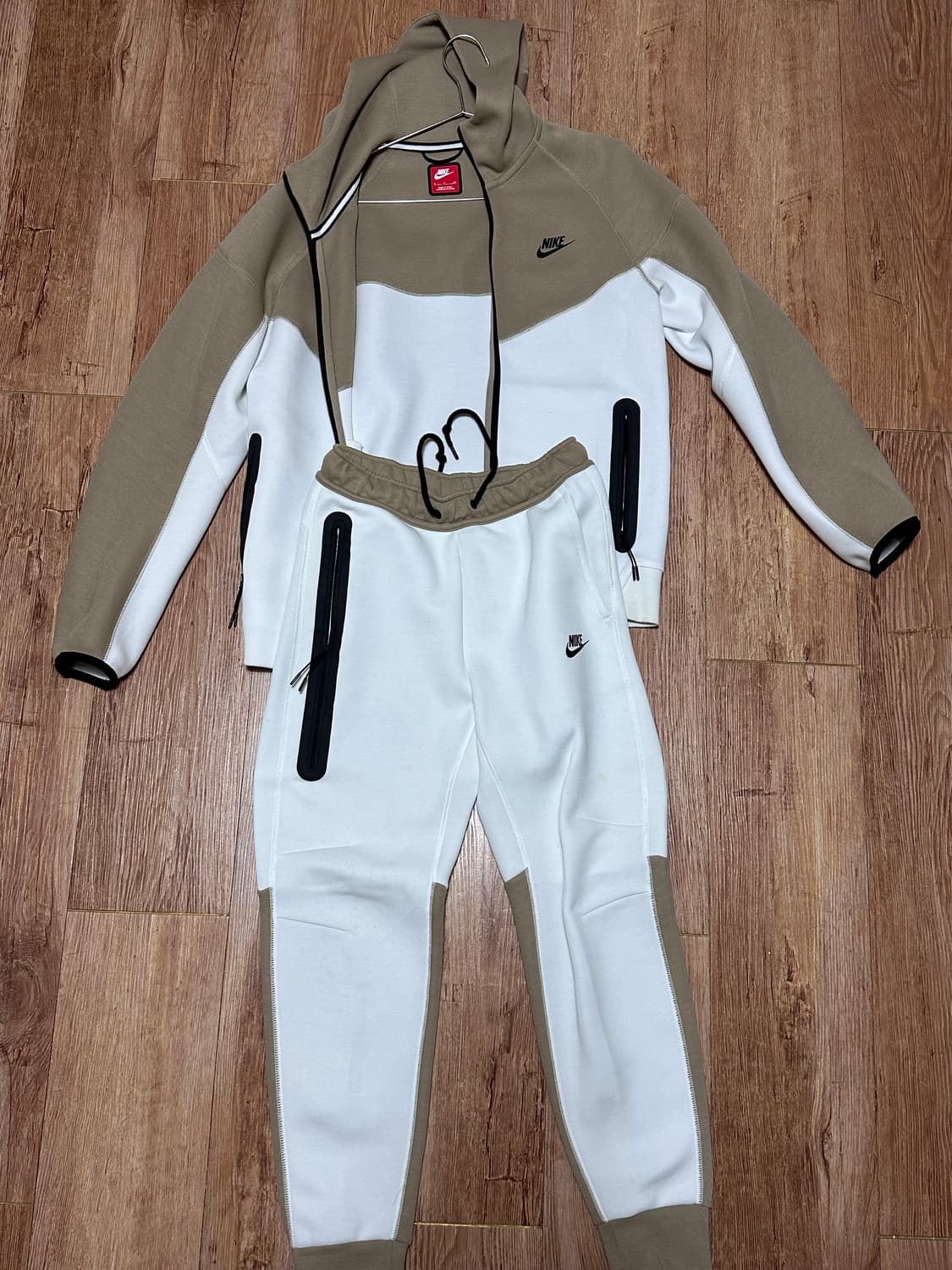 나이키 테크팩 셋업 급처 상품이미지1