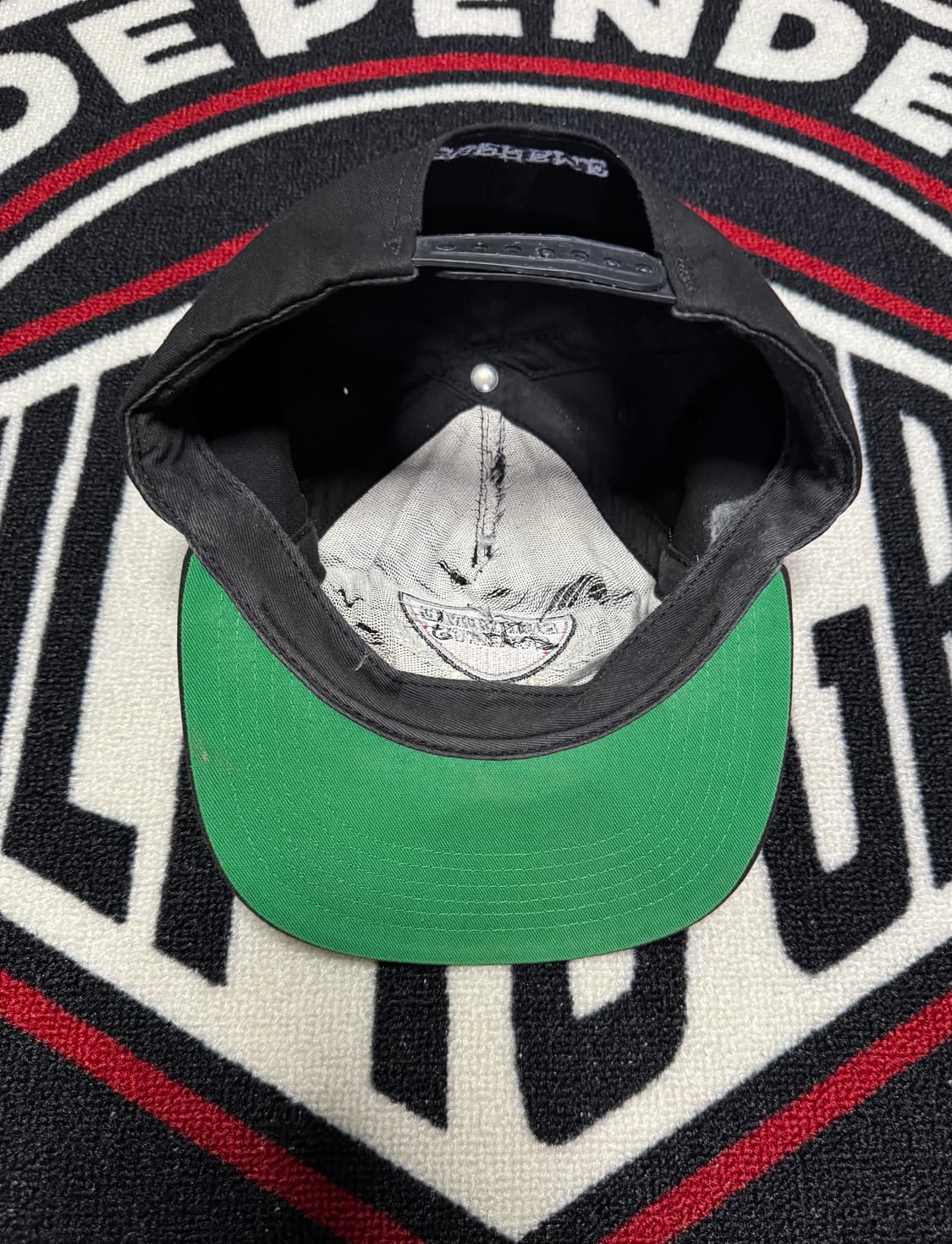 슈프림 스위셔 스윗 스냅백 블랙 상품이미지7