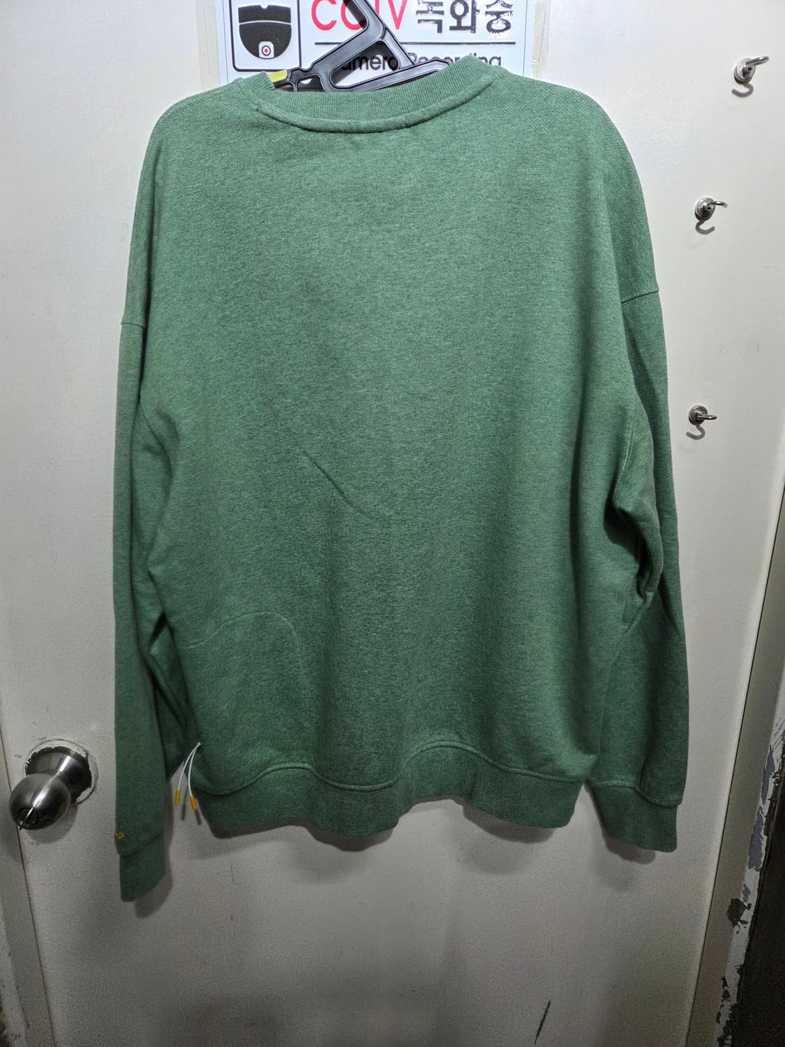 뉴에라 맨투맨 상품이미지2