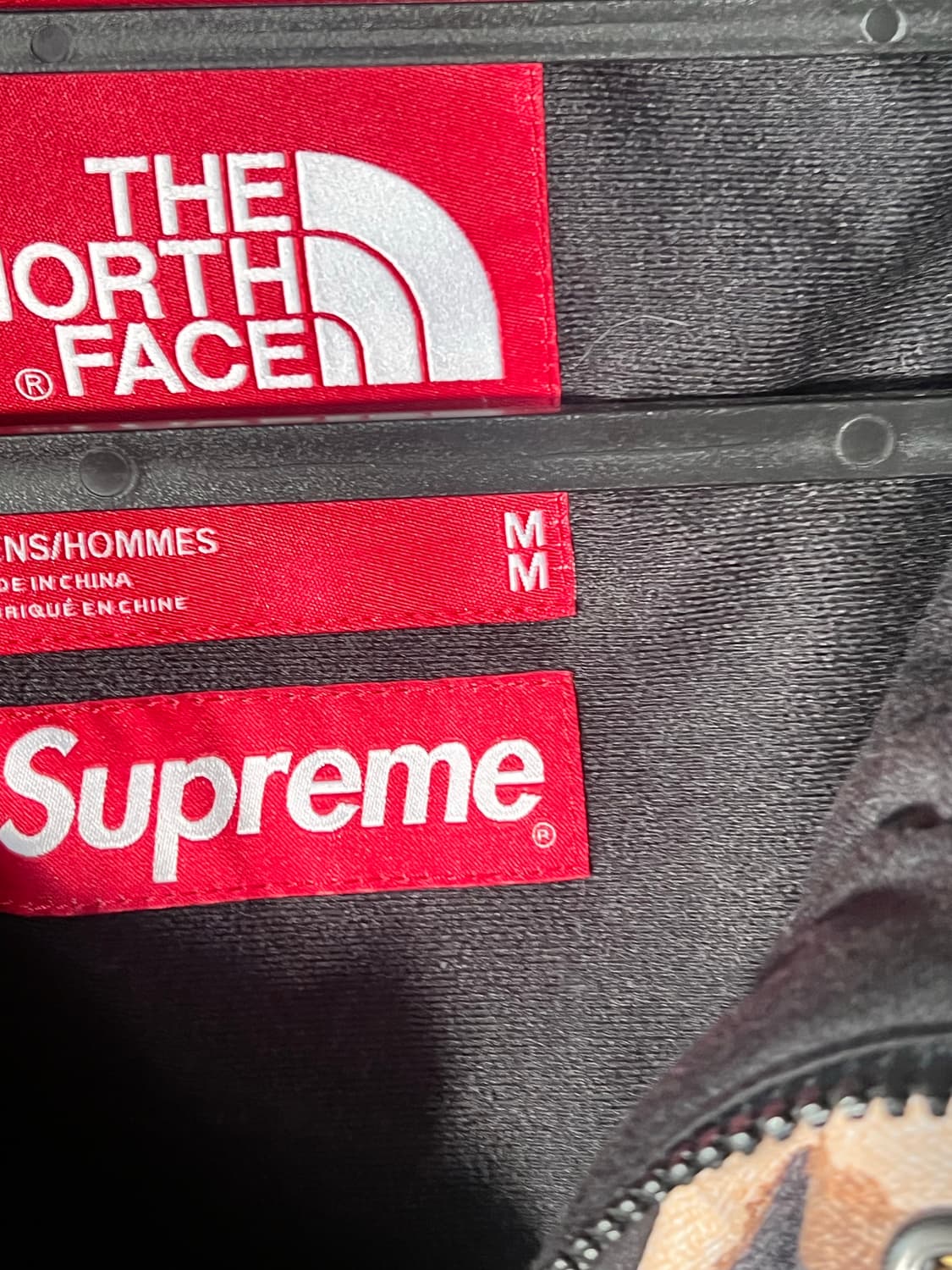 슈프림 노스페이스 블리치드 상품이미지4