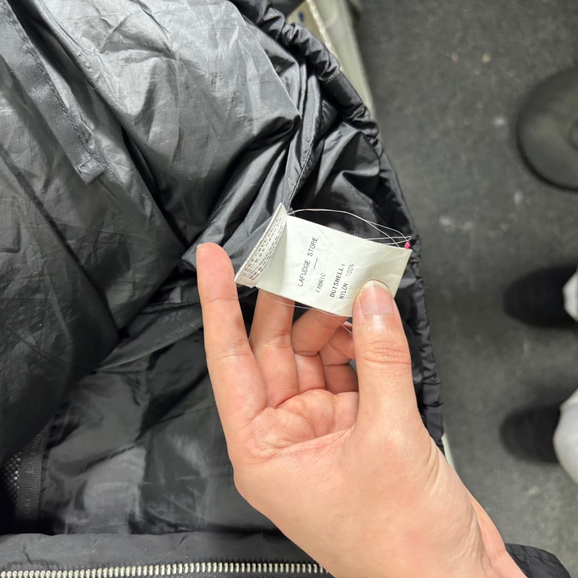 L-XL 라퍼지스토어 블랙 오버핏 빵빵 오리털패딩 상품이미지6