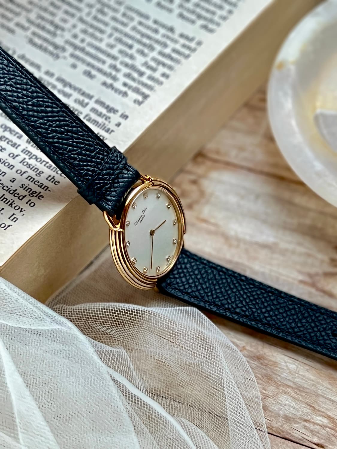 디올 12p스 톤 쉘 다이얼 시계 / 정품감정. 케어 상품이미지8