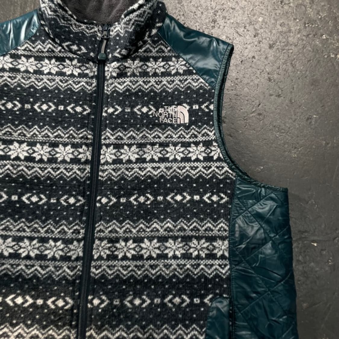 105 노스페이스 노르딕 경량 패딩조끼 상품이미지2