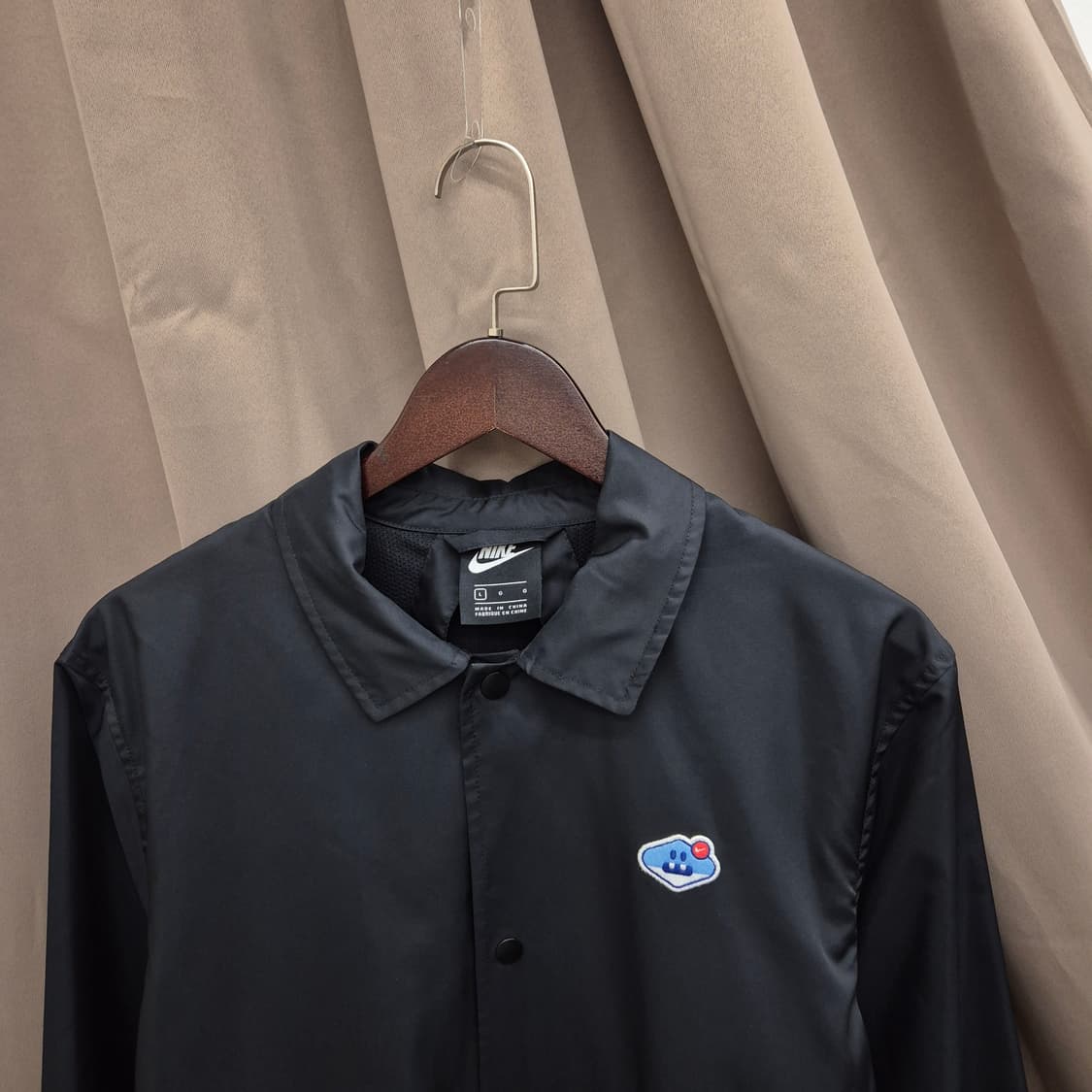 나이키 에어모지 우븐 코치 자켓 100 상품이미지2