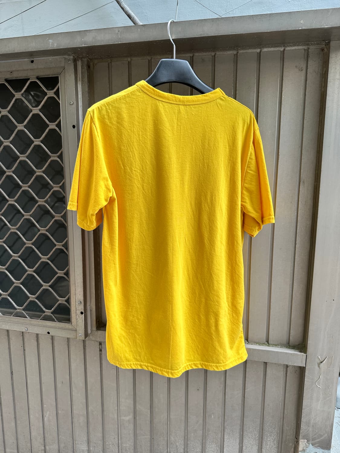 NONE vintage Mickey Mouse yellow tee 상품이미지5