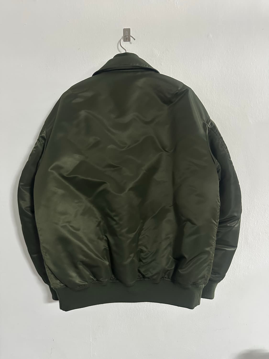 질샌더 유니클로 MA-1 봄퍼 블루종 점퍼 카키 XL  상품이미지3