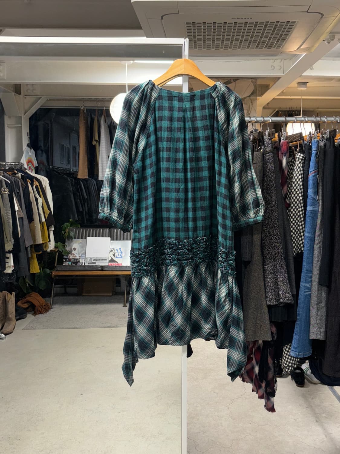 아츠로 타야마 프릴 원피스 상품이미지2