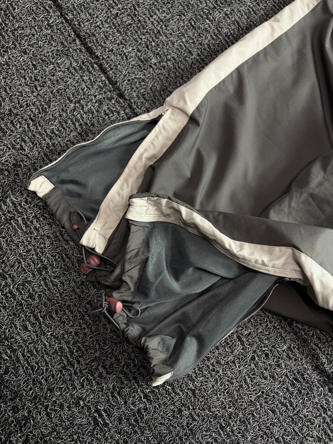 엄브로 스몰로고 나일론 배색 바람막이 셋업 4120 상품이미지10