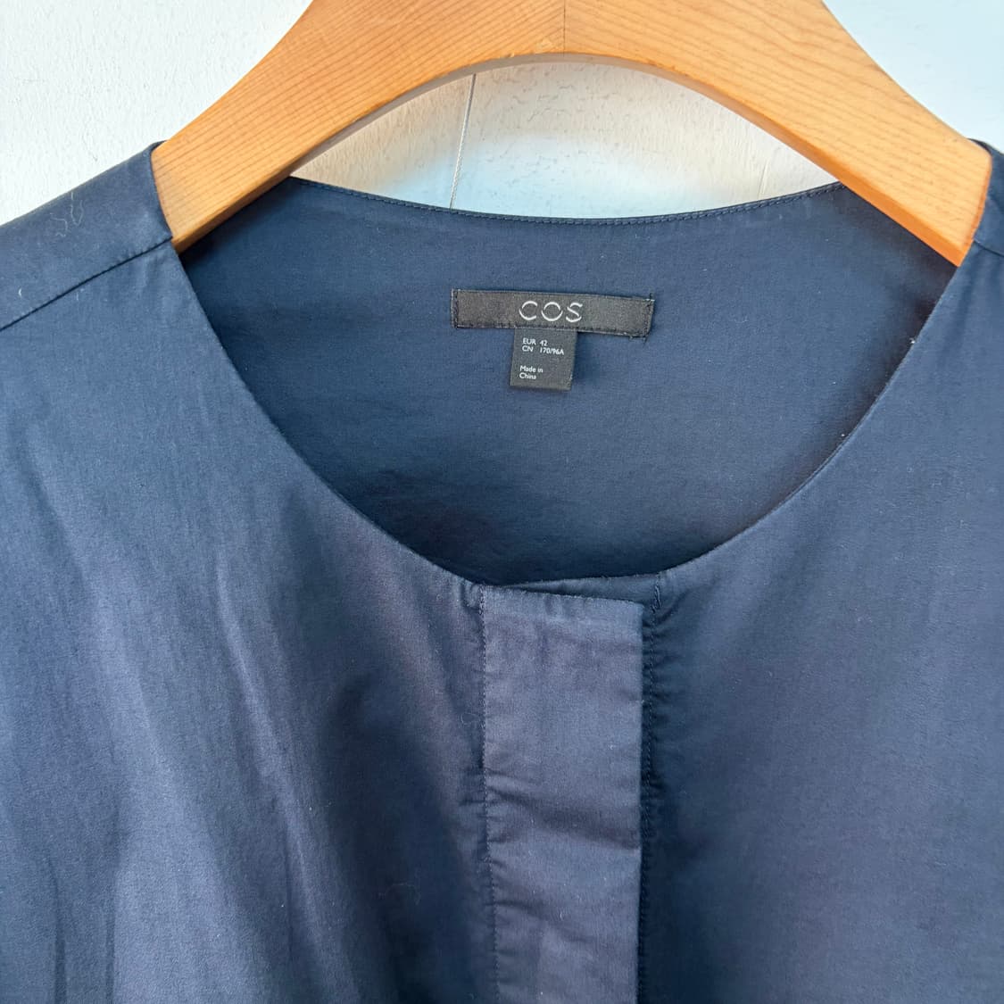 COS 코스 블랙 반팔 블라우스 상품이미지2