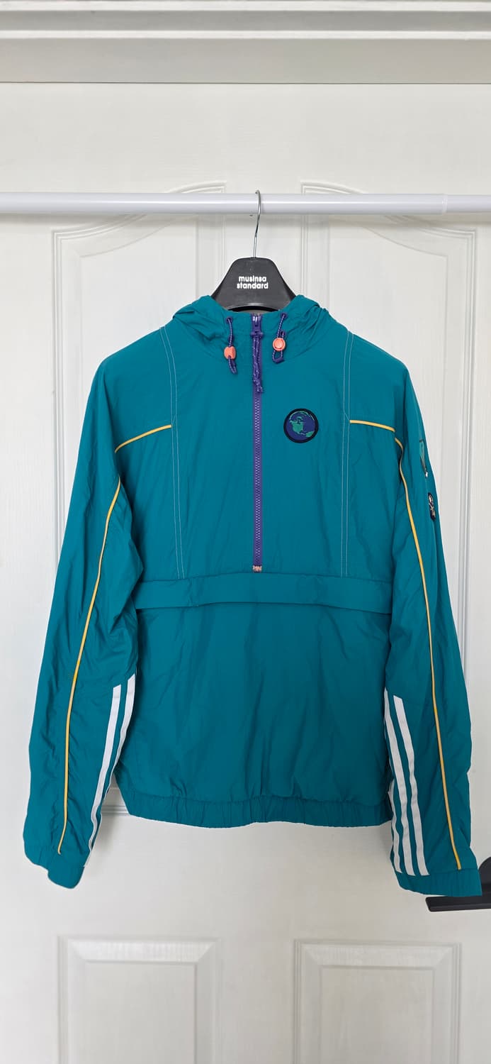 아디다스 퍼렐윌리엄스 하이킹 팩 윈드브레이커 95 상품이미지1