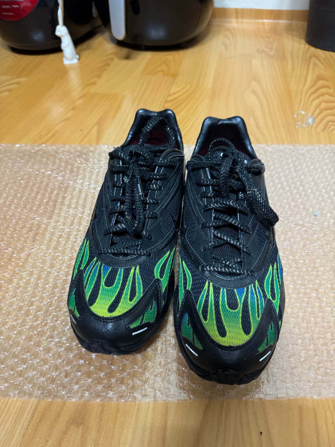 나이키 슈프림 줌 스트릭 스펙트럼 플러스 블랙 270 상품이미지1