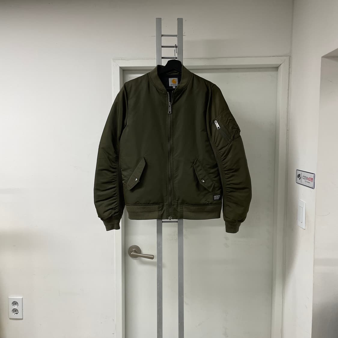 칼하트 MA-1 항공 자켓 S 상품이미지1