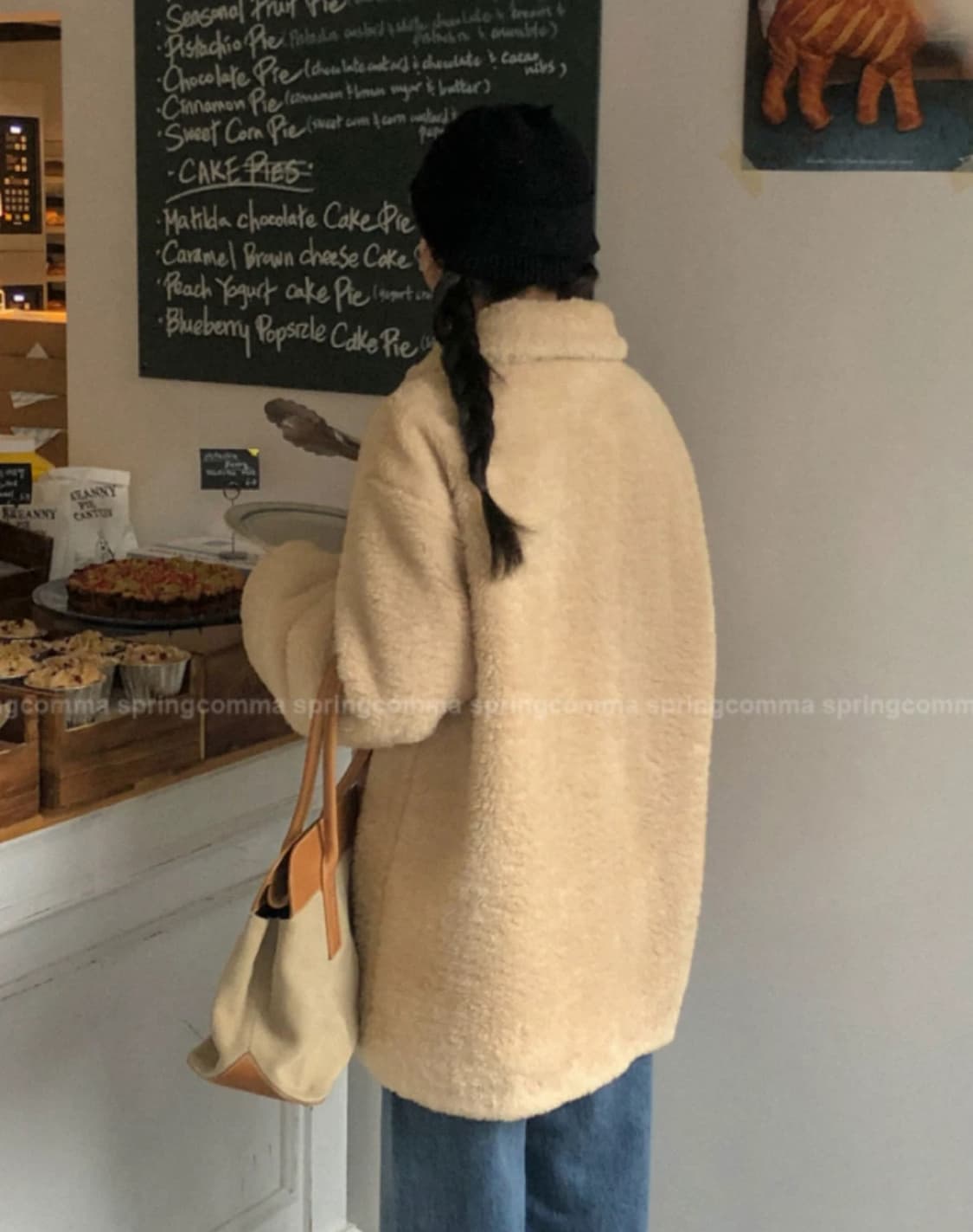 스프링콤마 크리미 덤블 하프 무스탕 코트 상품이미지5