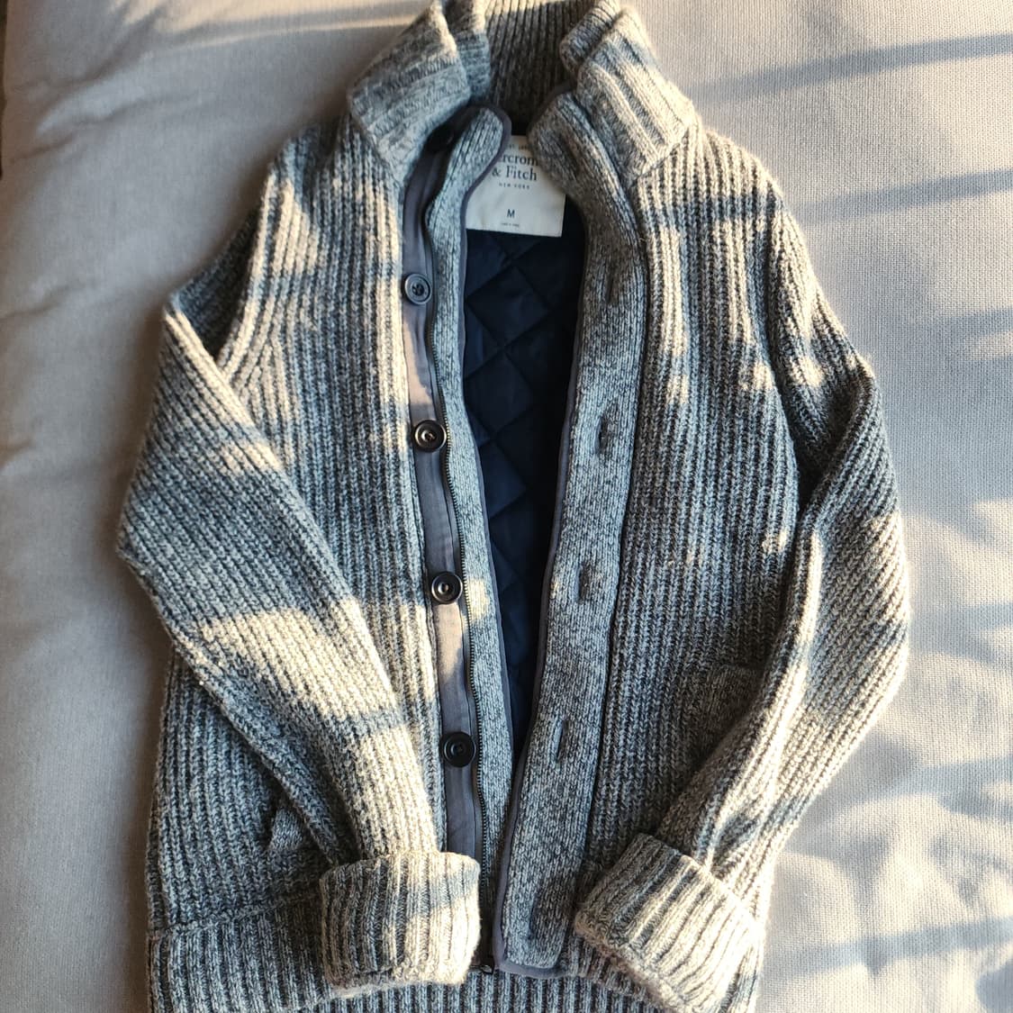 아베크롬비 니트 가디건 M사이즈 상품이미지1