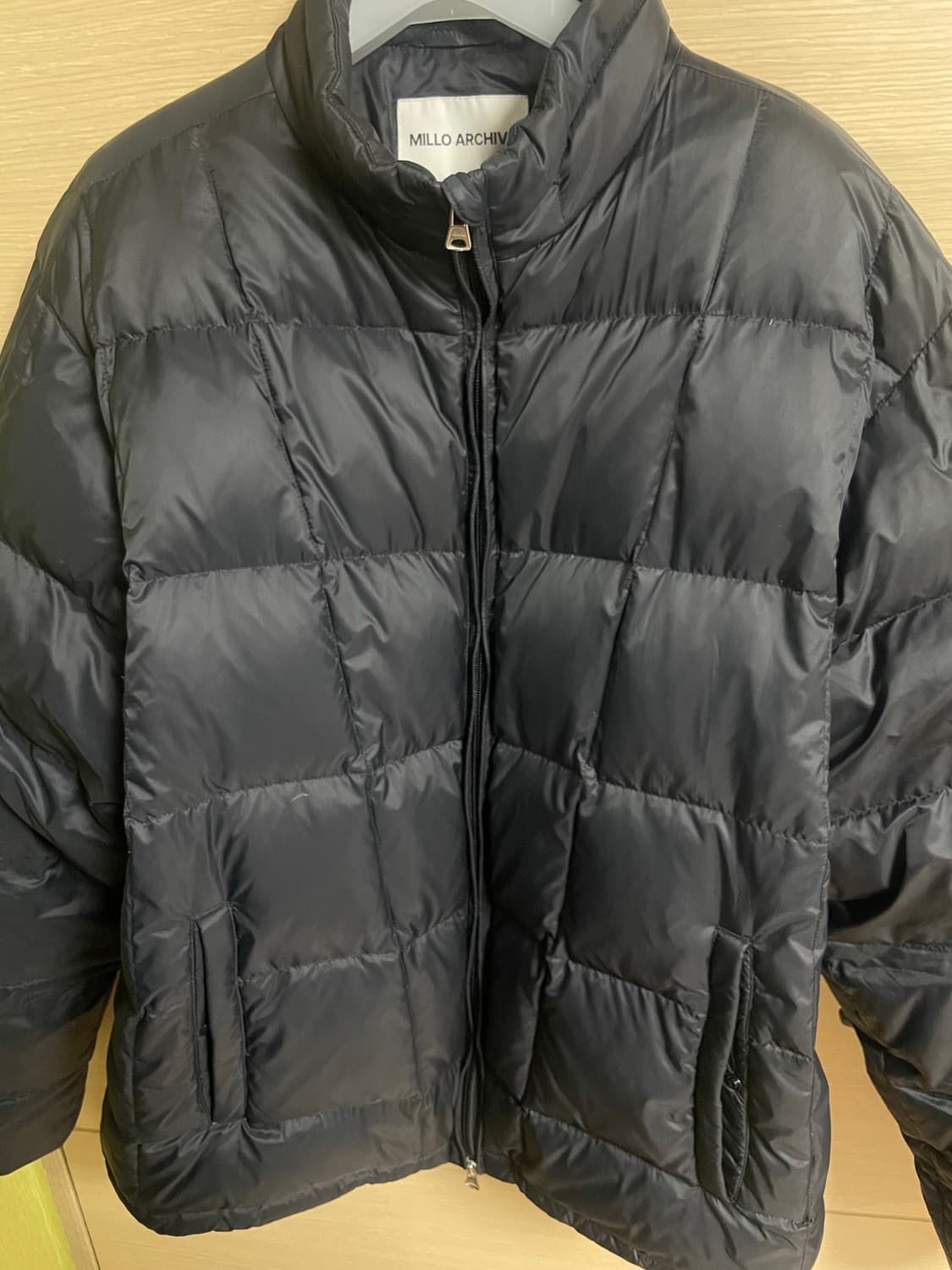 밀로아카이브 베타 다운 경량 패딩 XL 상품이미지1