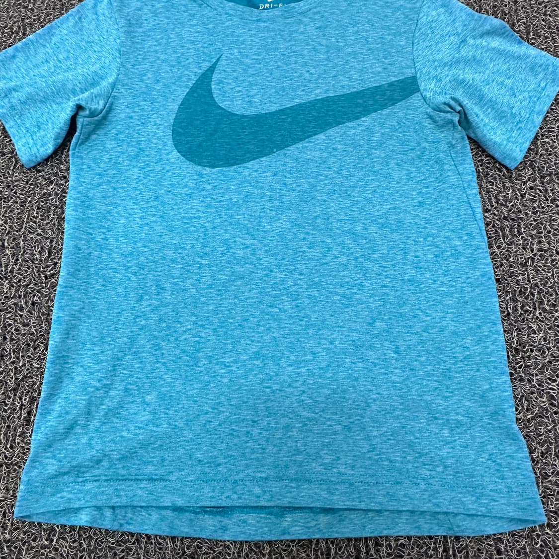 NIKE 나이키 여성 기능성 반팔티셔츠 운동복 M 상품이미지4