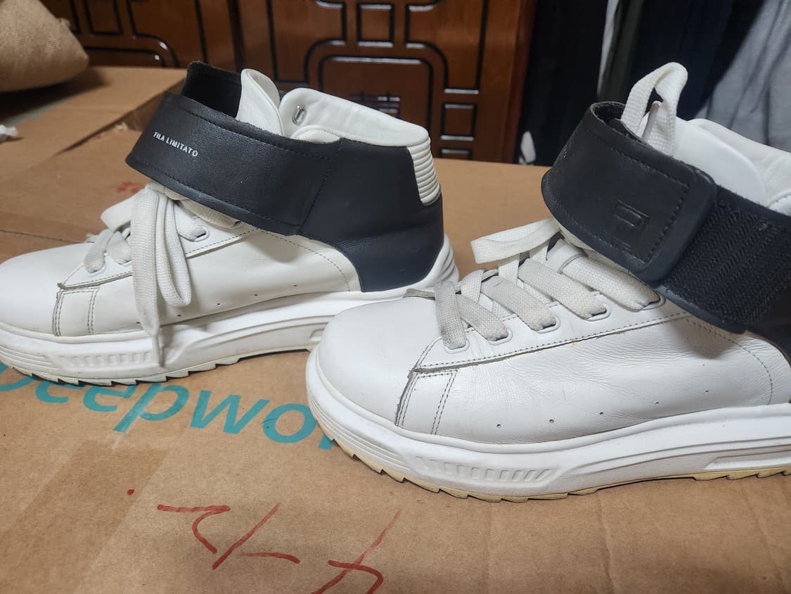 휠라 리미타토 운동화 270mm 상품이미지6