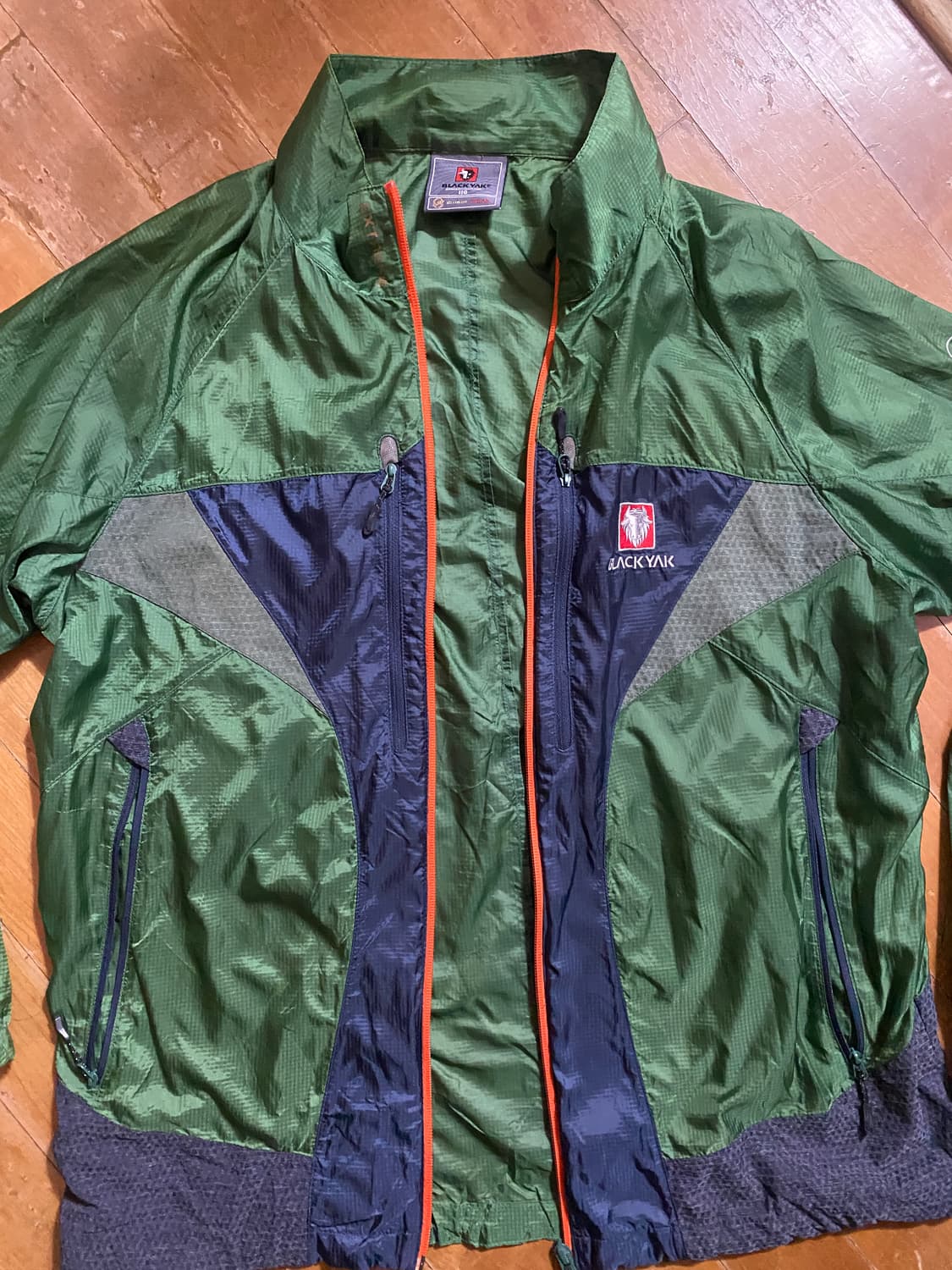 블랙야크 그린 바람막이 110 상품이미지1