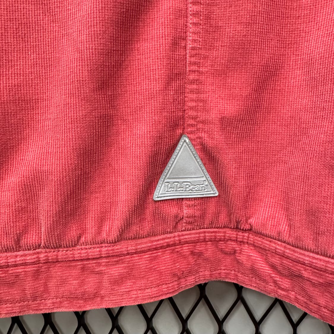 엘엘빈 코듀로이 쉐르파 트러커자켓 전면 투포켓 디테일 코랄 상품이미지5