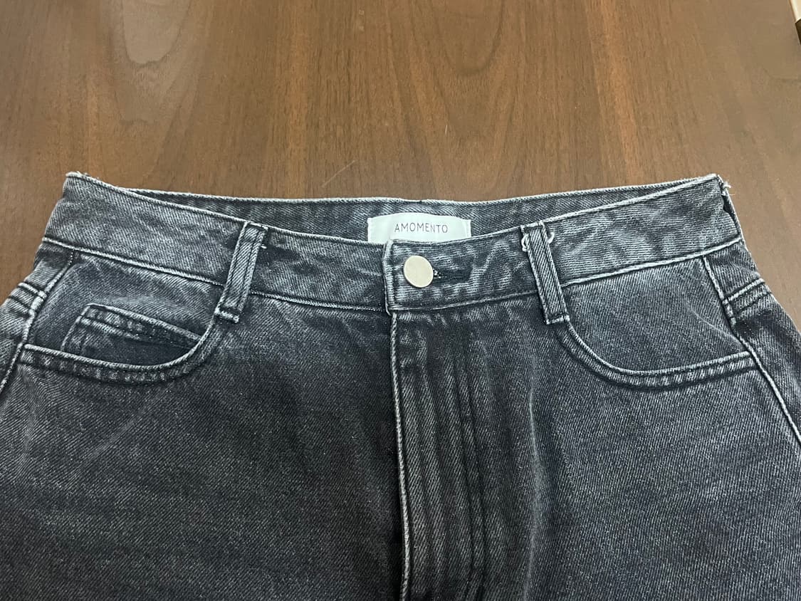 아모멘토 블랙 데님 쇼츠 상품이미지3