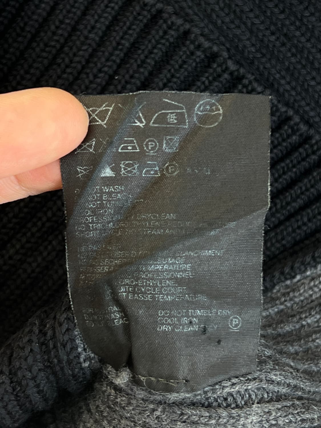 프라다 스포츠 00s 패널 골지 니트 상품이미지8