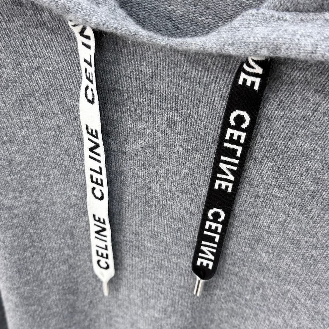 [S+급/M] 셀린느 캐시미어 스트링 로고 후드티 그레이 상품이미지6