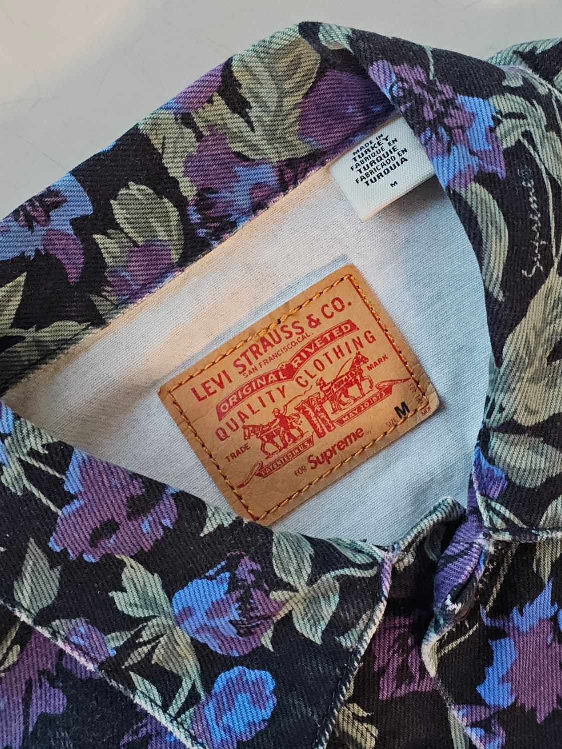 16SS 슈프림 × 리바이스 floral jacket 상품이미지3