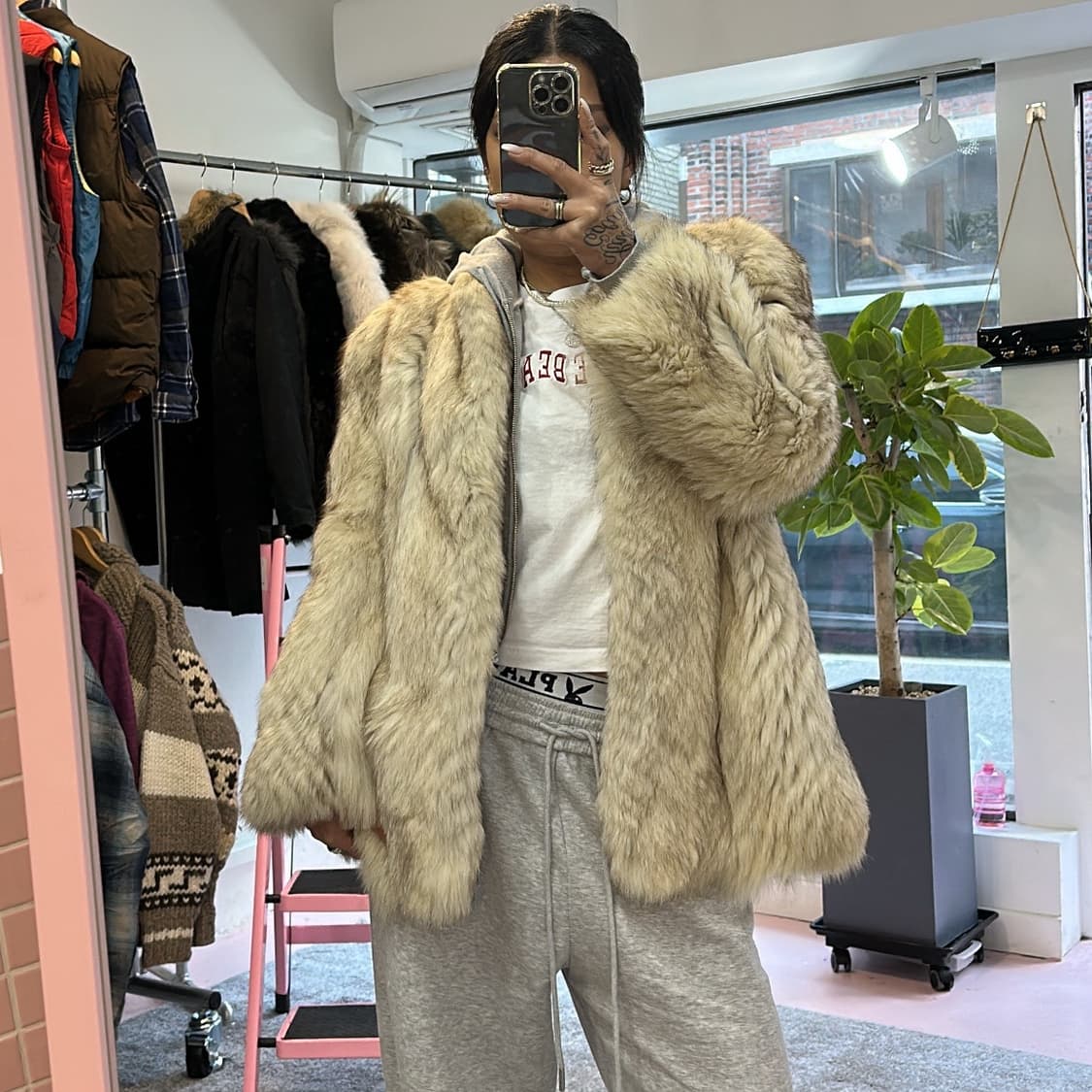 화이트 브라운 믹스컬러 사가폭스 퍼자켓L 상품이미지2