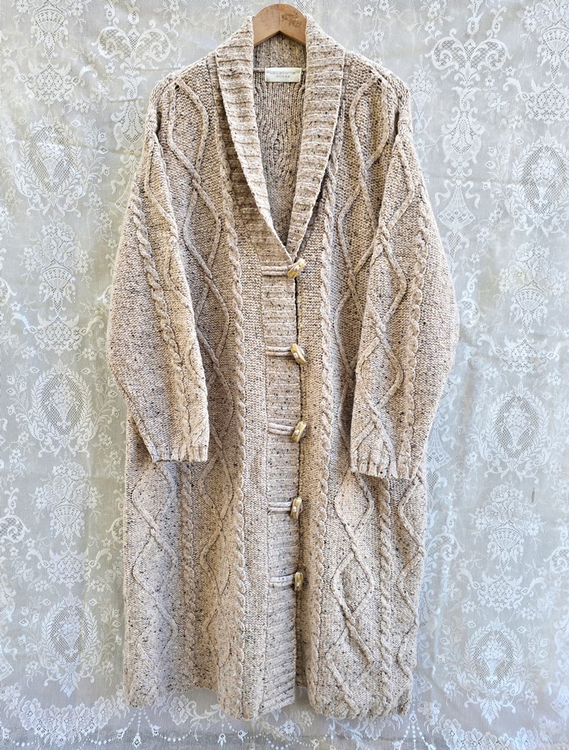 리즈 클레이본 케이블 니트 코트 상품이미지1