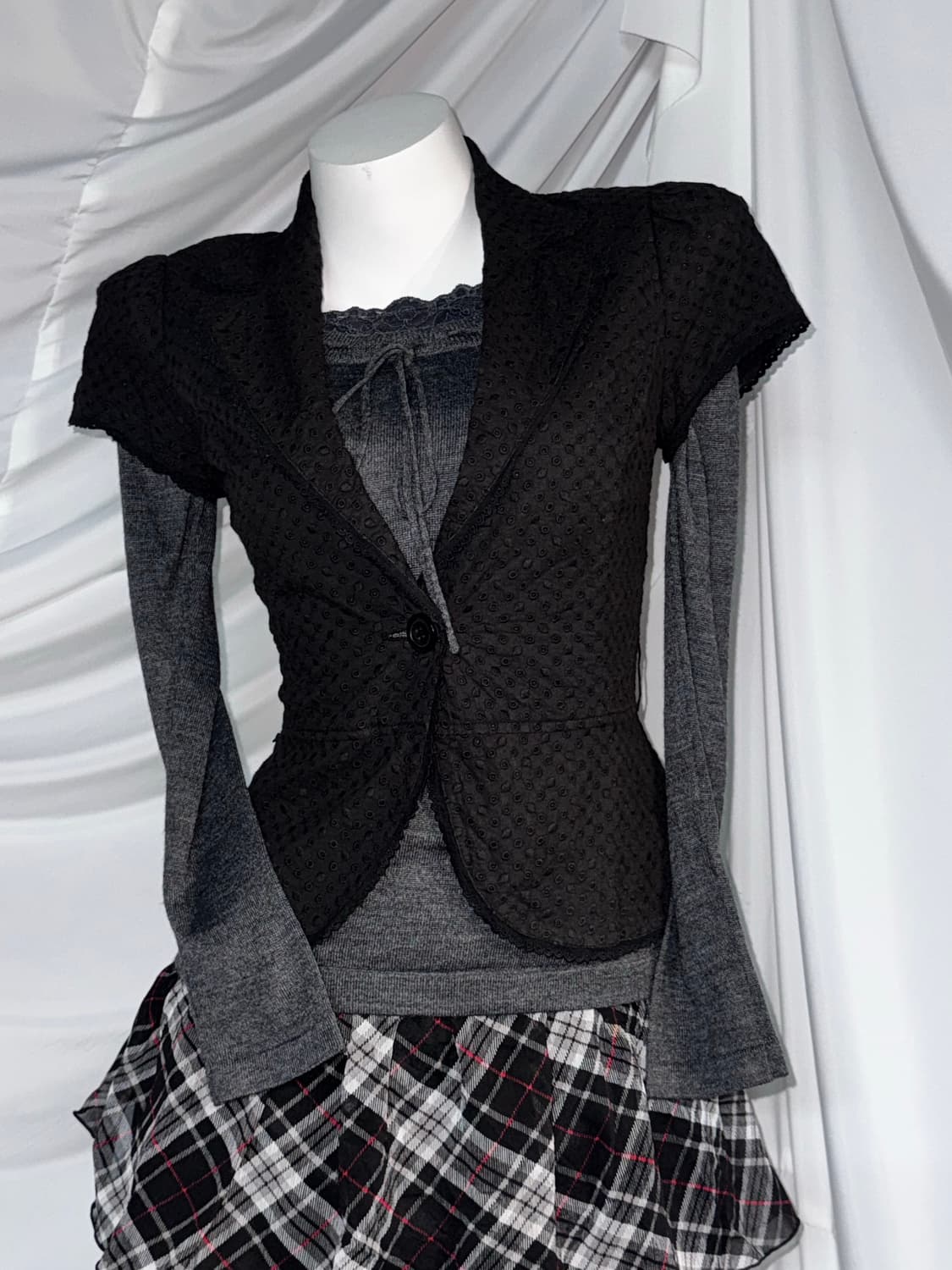 무채색 공겜여주깔 체크 완장 디테일 코트 코디세트 상품이미지5