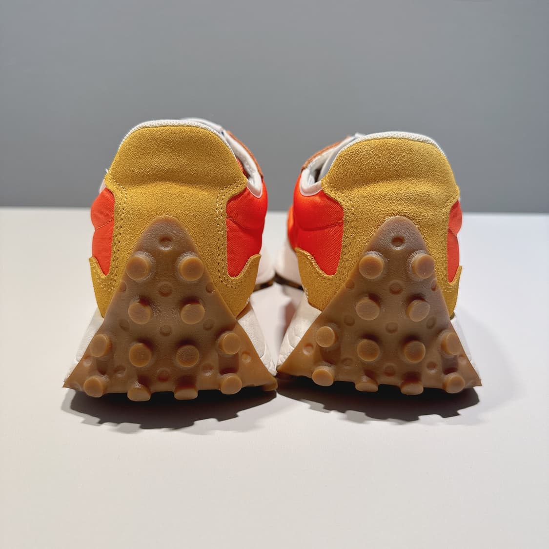 [270] 뉴발란스 327 오렌지 화이트 상품이미지3