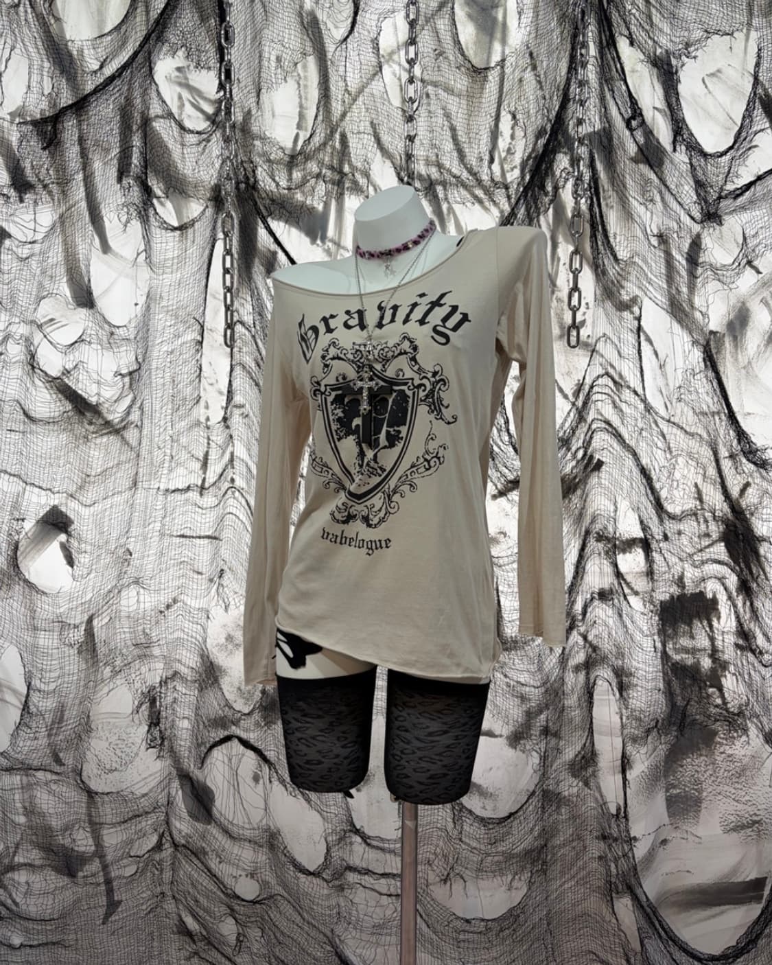 Y2k Grunge lettering off-shoulder  상품이미지3