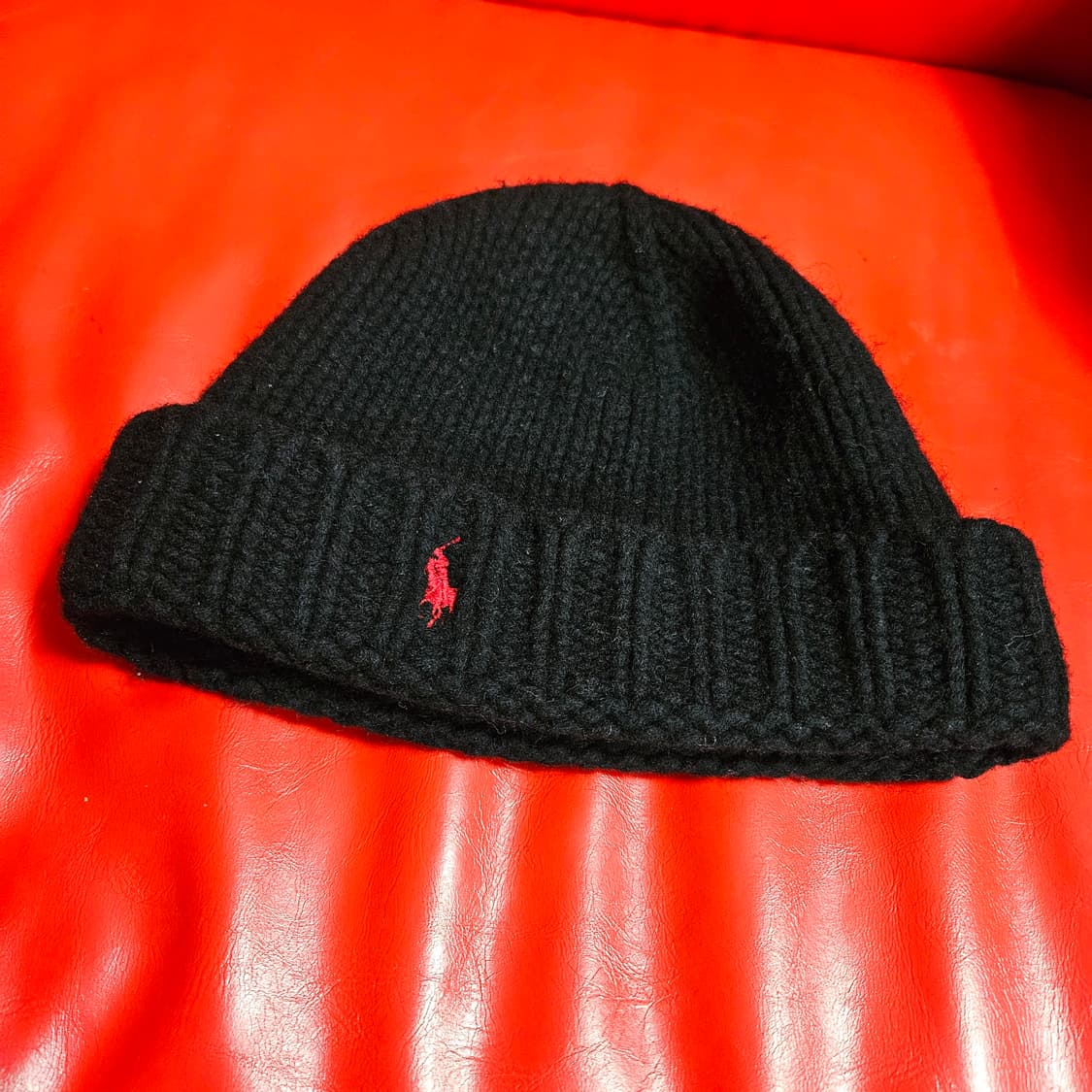 폴로랄프로렌 시그니쳐 레드 자수 숏 비니  상품이미지1