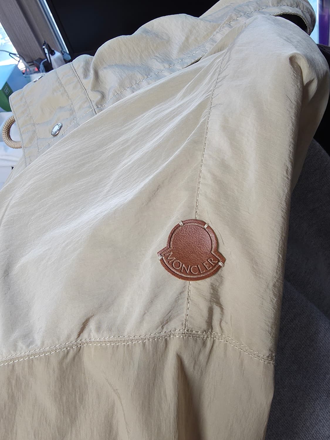 몽클레어 DEEL 딜 나일론 바람막이 자켓 새상품 상품이미지5