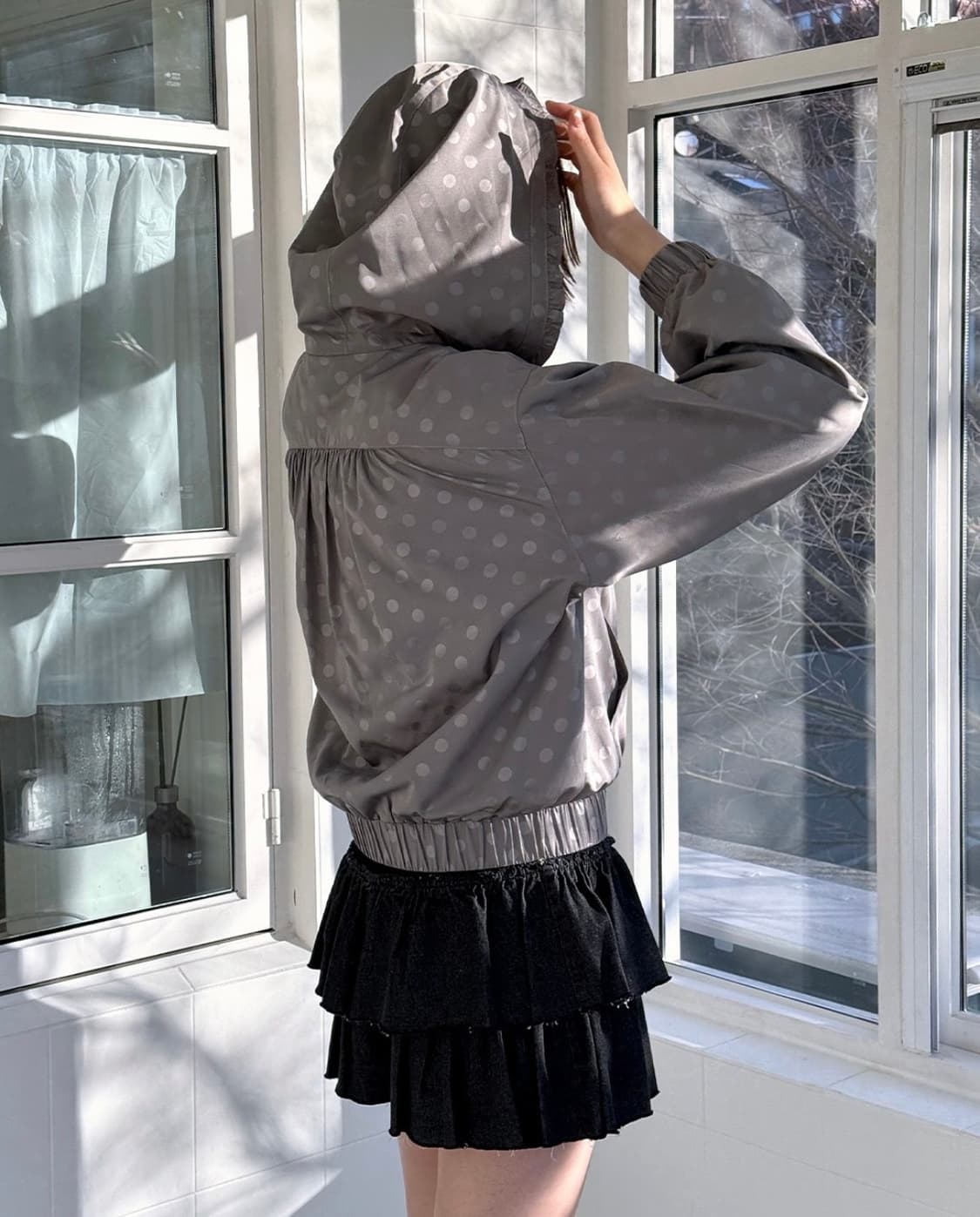 (새상품)론론-GREY DOT PENDANT FRILL HOODIE WI 상품이미지2